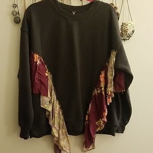 Free people sweatshirt
